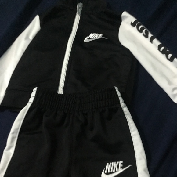 Nike track suits bundle - Picture 1 of 2